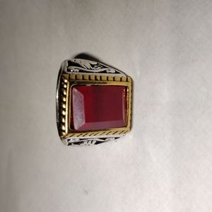 Size 6, Silver&Gold plated ring w/a red plastic gem